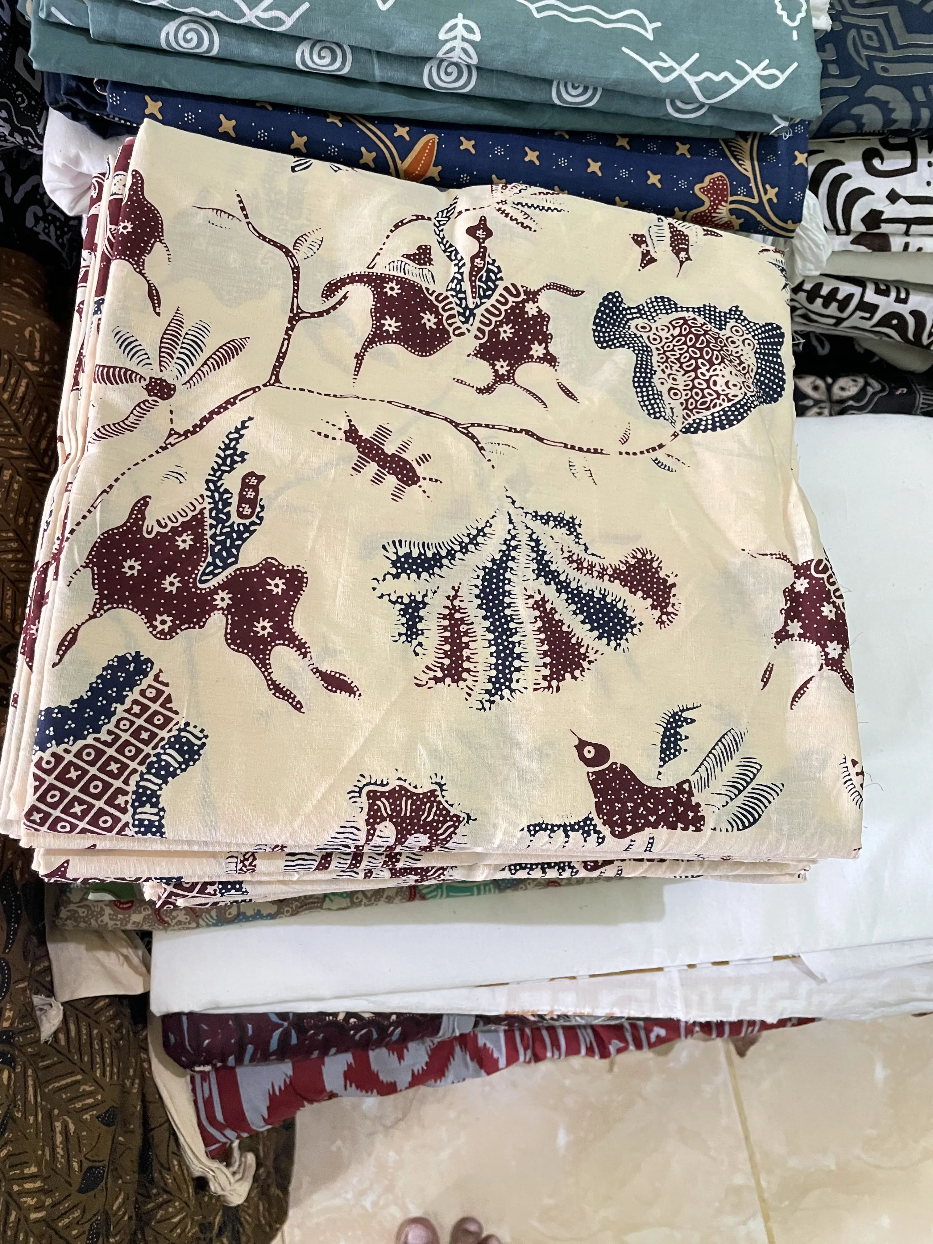Seragam batik korporat custom Batik Aji Kusuma